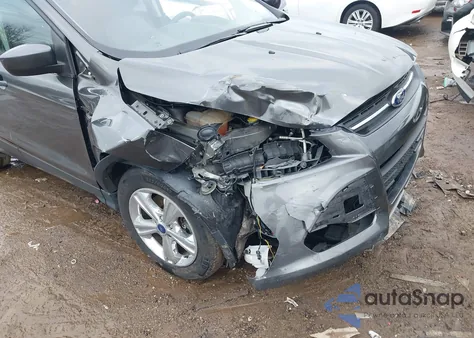 2015 Ford Escape Se z USA, uszkodzony, nr VIN 1FMCU9GX4FUB27629